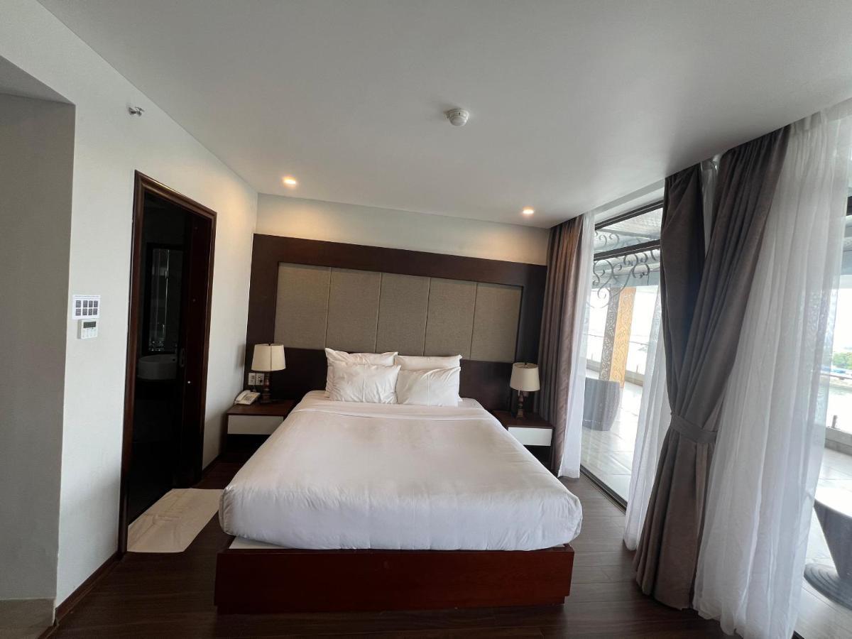Moon Halo Hotel Ha Long Eksteriør billede